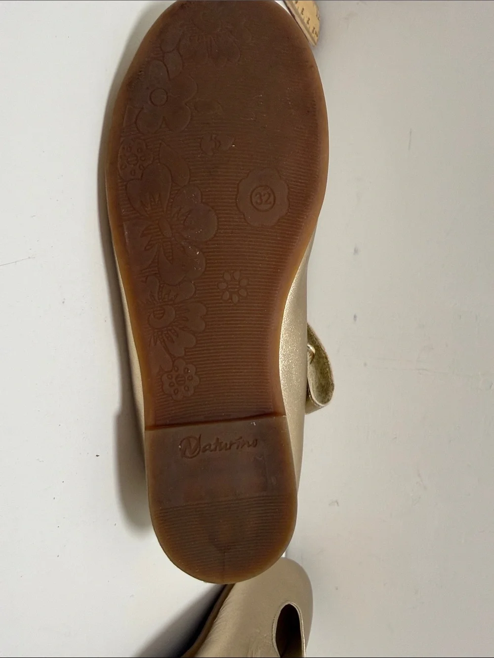 NATURINO GIRL'S DARLING MARY JANE FLATS - CIPRIA  sz 1.5 or 32 EU